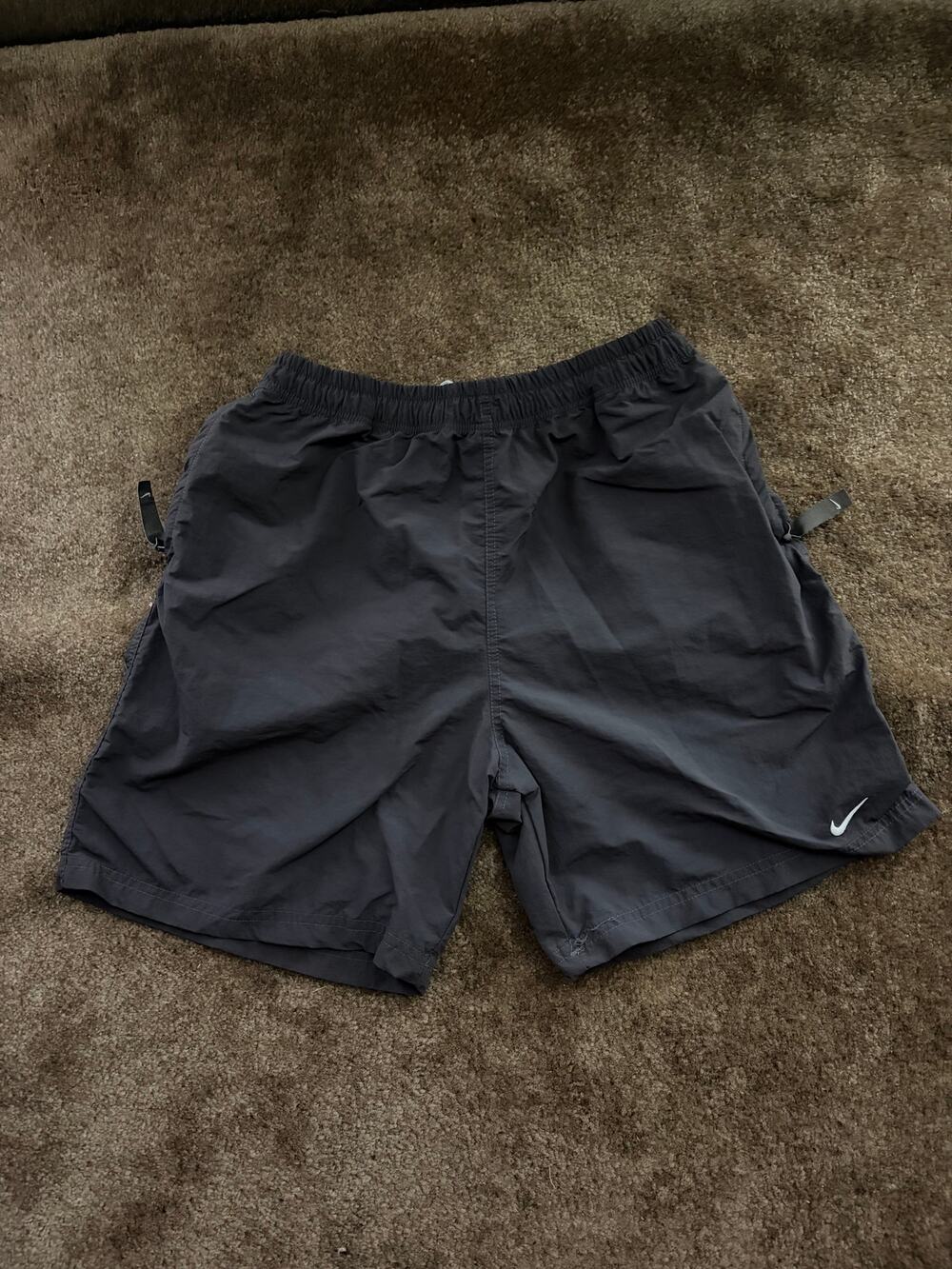Nike Swoosh Shorts (Gray, Medium)